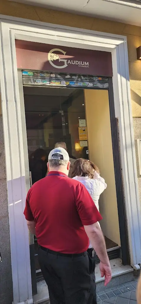 1 Lakesidehero_Restaurante Gaudium_Kunvald_review