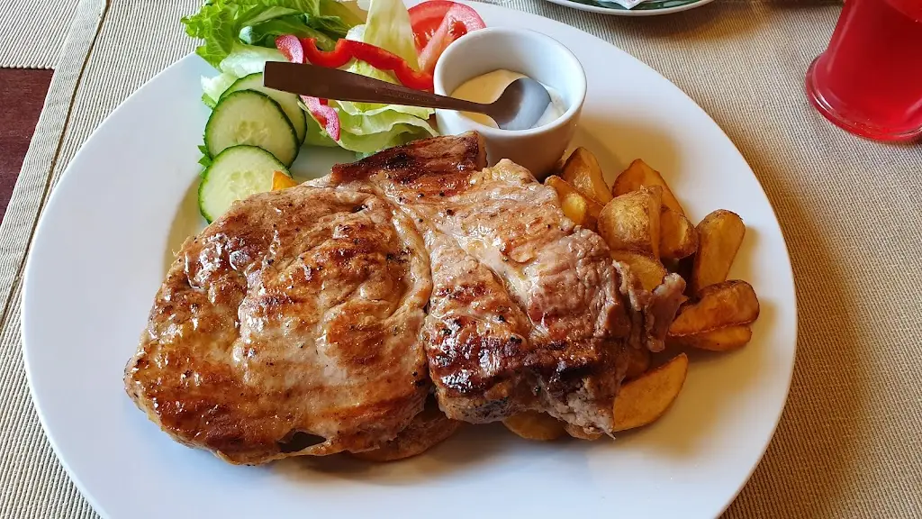 Restaurace U Vavřince_Ronov nad Doubravou_slider_image_2