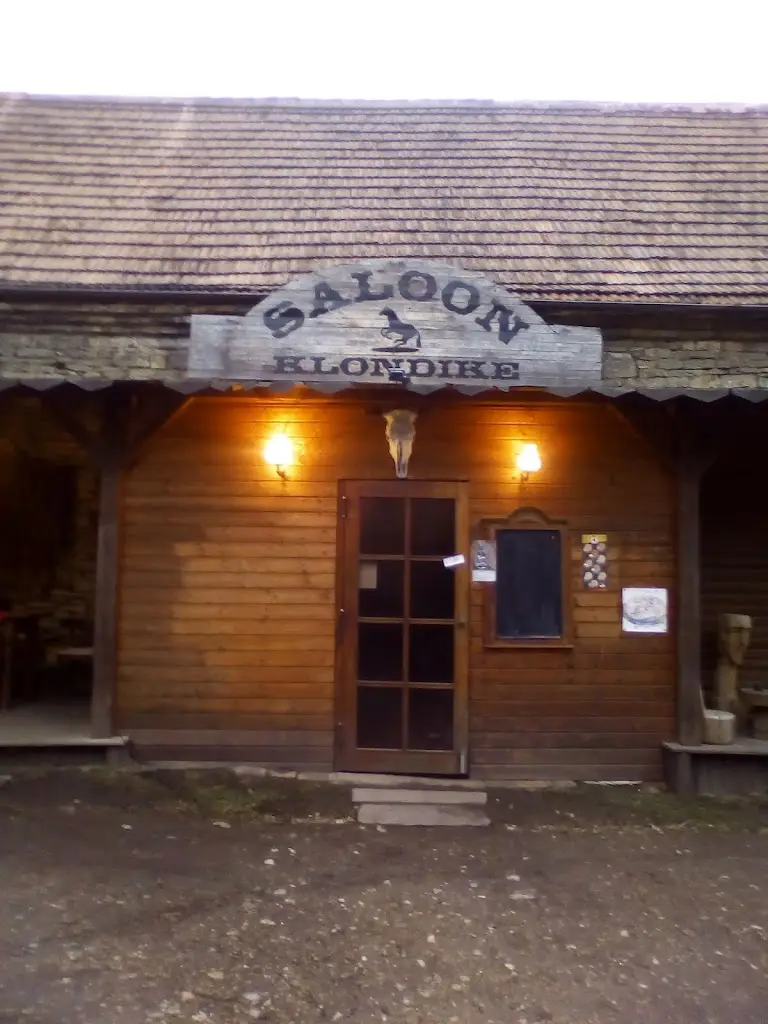Saloon Klondike restaurant in Luže