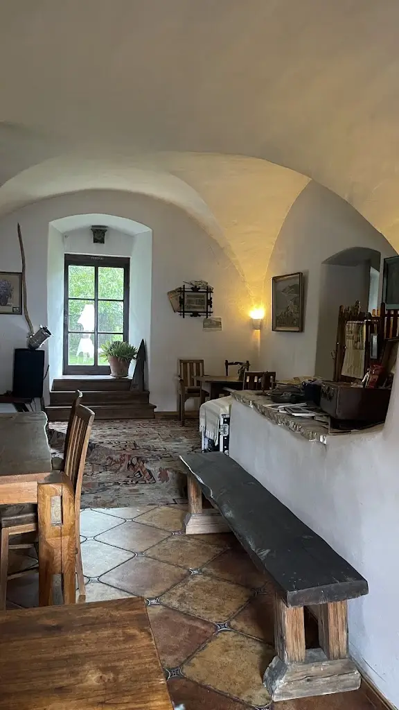 Holubník statečných žen králových_Luže_slider_image_3