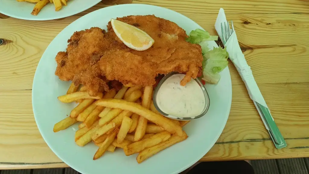 HuskyTvLeon_Restaurace Panský Dvůr Mirotice_Mirotice_review