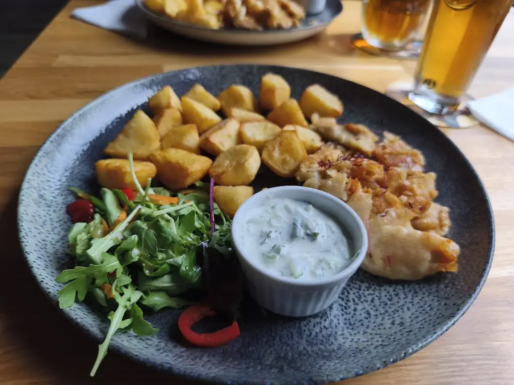 Zdeněk Bartoš st._Restaurace Morava_Moravská Třebová_review