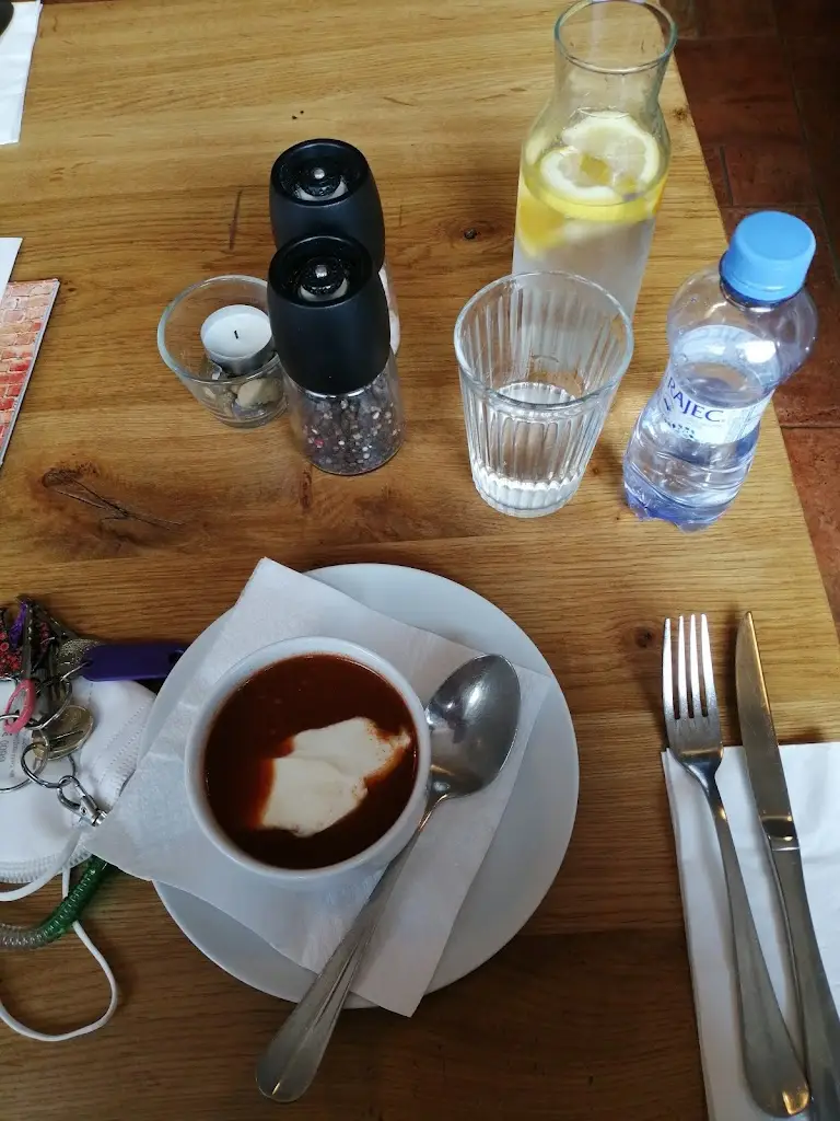 Aninym Aninym_Tasty Restaurant_Pardubice_review