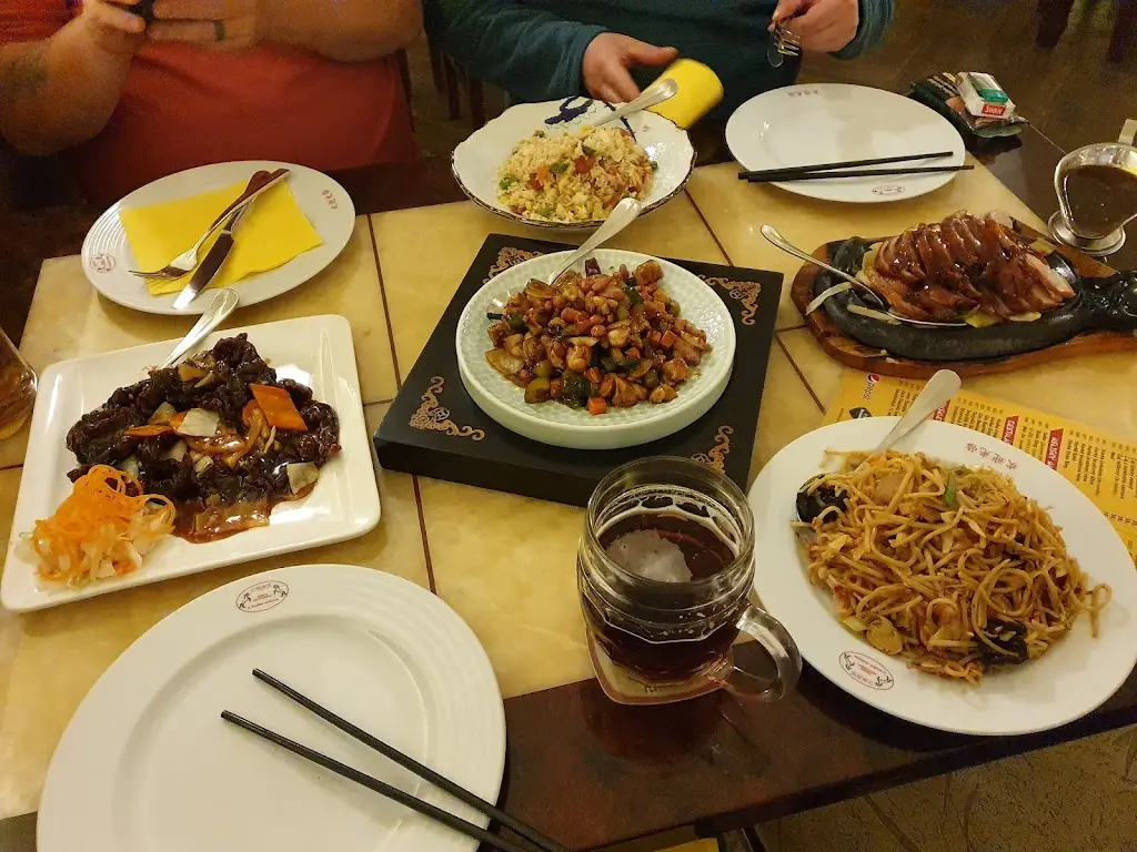 Simon Stillman_Čínská restaurace U Bílého koníčka_Pardubice_review