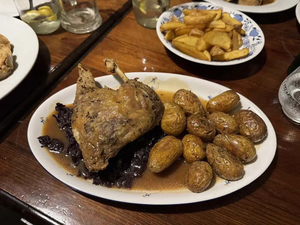 Restaurace U Nouzů_Staré Hradiště_slider_image_3