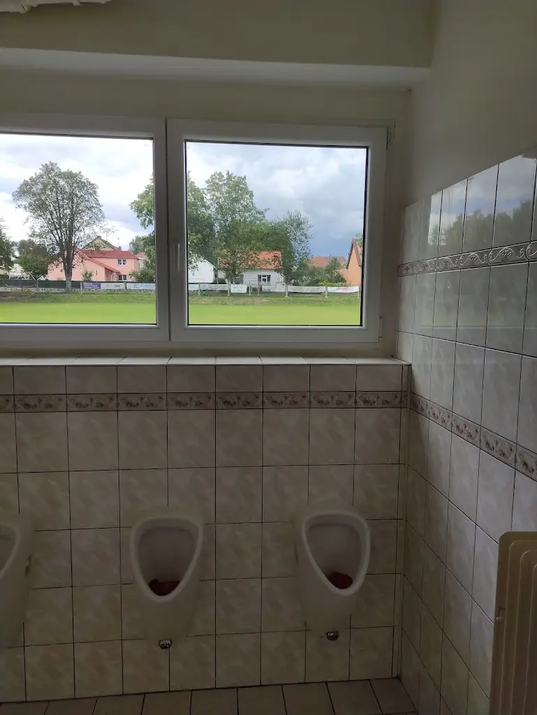 Petr Guznar_Kulturní dům Mirovice_Mirovice_review