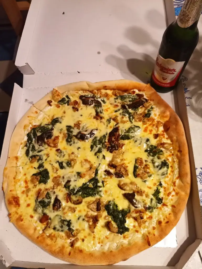 Menu_Pizzeria Tina_Skuteč_image_3