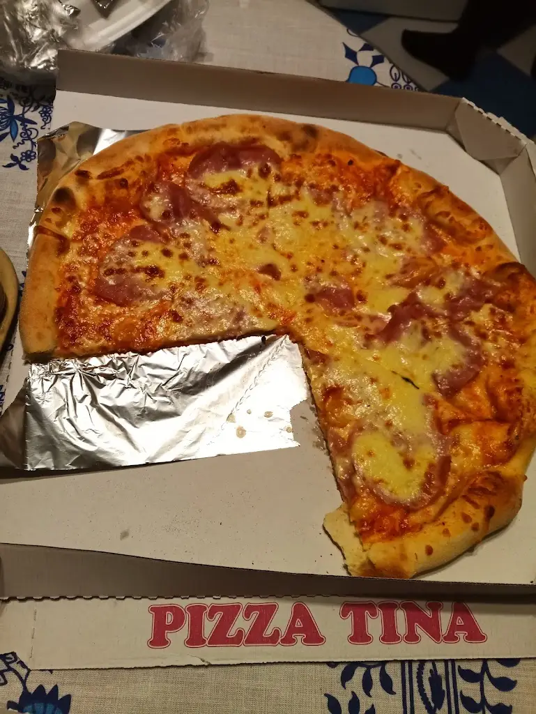 Menu_Pizzeria Tina_Skuteč_image_4