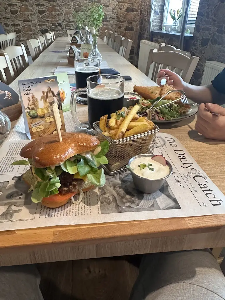 Chaplin Restaurant_Okres Ústí nad Orlicí_slider_image_2