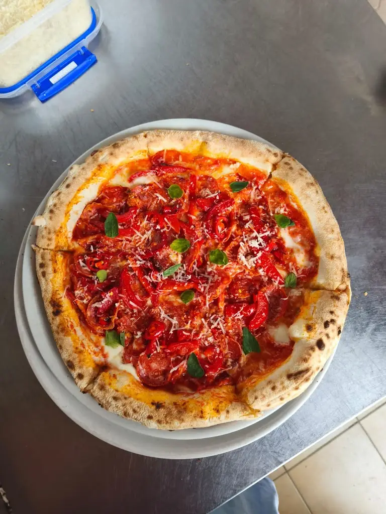 Pizzerie Café Kryštof Harant_Bezdružice_slider_image_2