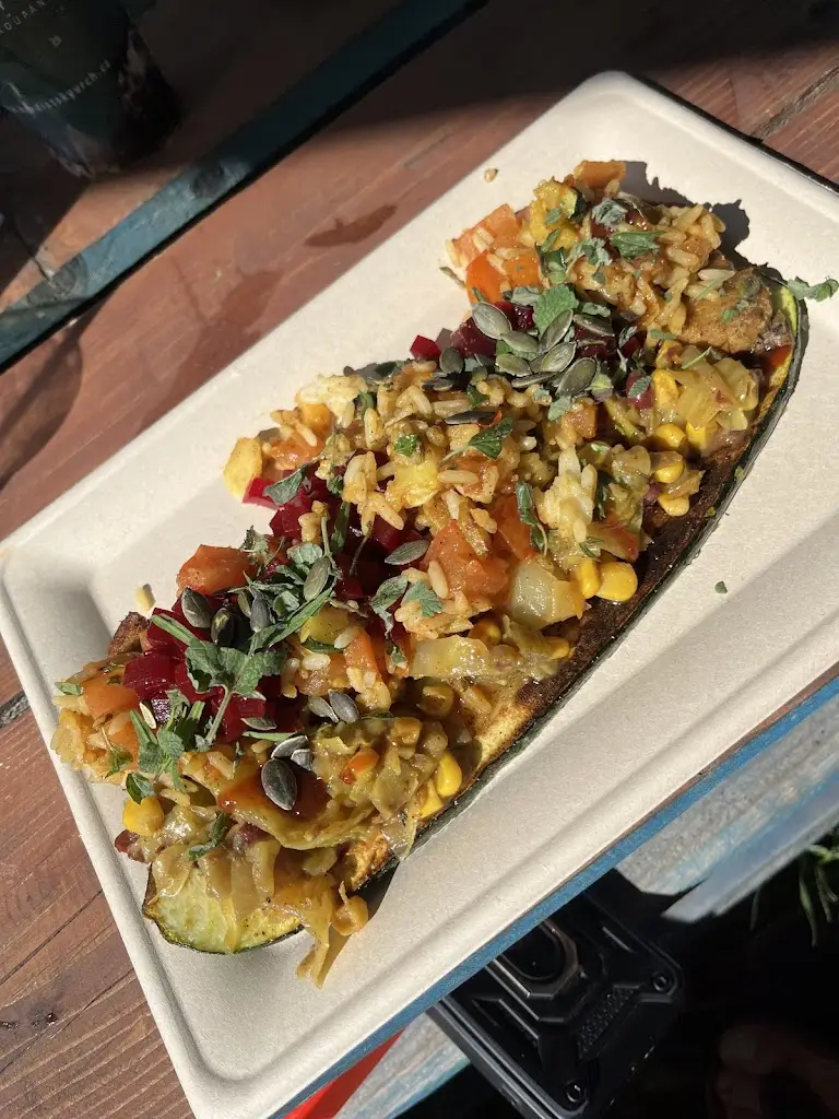 Tess Vazques_Fuji Street Food_Bezdružice_review