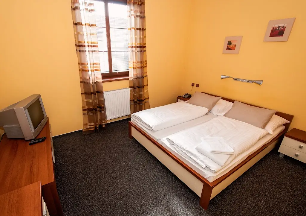 Hotel and Restaurant Merica_Bor_slider_image_2