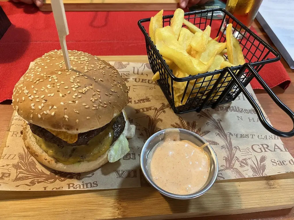 Restaurace Konibar_Bor_slider_image_2