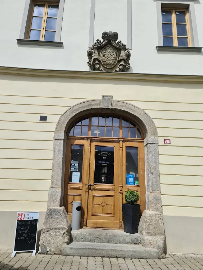 Restaurace Konibar_Bor_slider_image_3