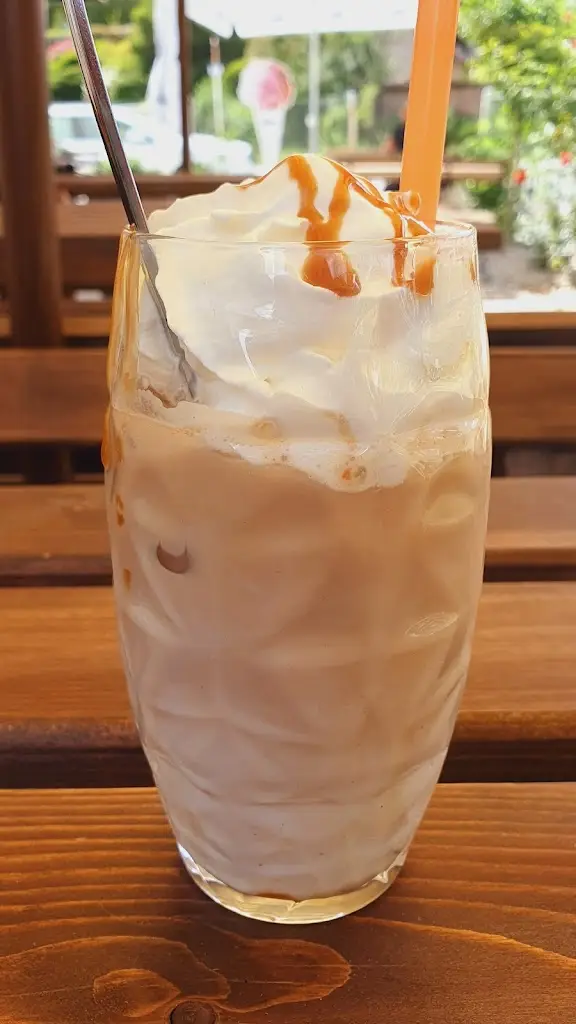 Menu_Café & Bistro U Lípy_Slatiňany_immagine_3