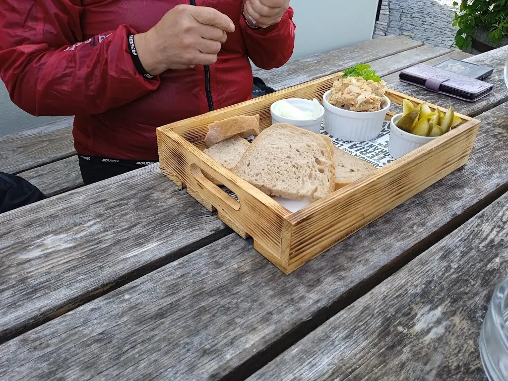 Menu_HOSTINEC U WENZLŮ_Slatiňany_image_1