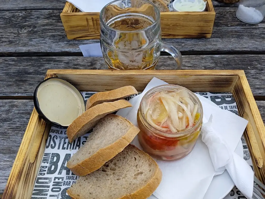 Menu_HOSTINEC U WENZLŮ_Slatiňany_image_3