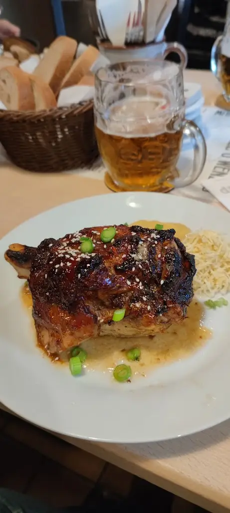 Marek Kovář Present Time_HOSTINEC U WENZLŮ_Slatiňany_review