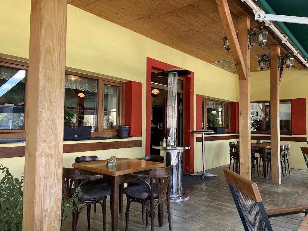 Robert Carlisle_Hostinec U Broučka_Milevsko_review