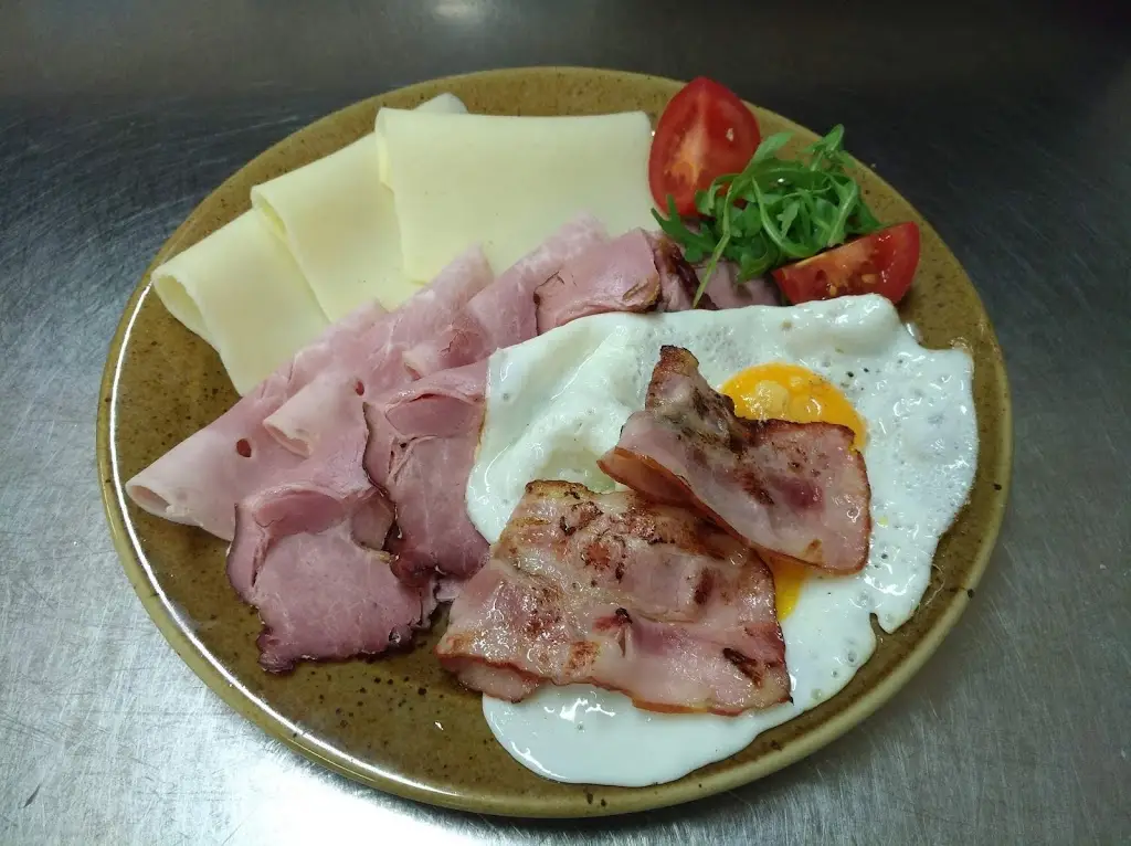 Penzion U Zámku_Slatiňany_slider_image_3