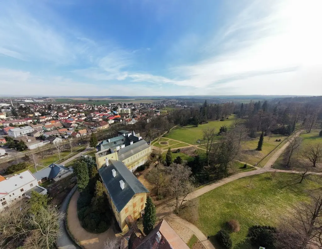 Petr Litera_Státní zámek Slatiňany_Slatiňany_review