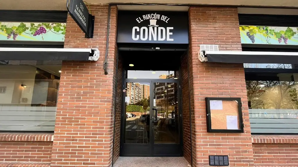 BAR El Rincón del Conde_Chrást_slider_image_1