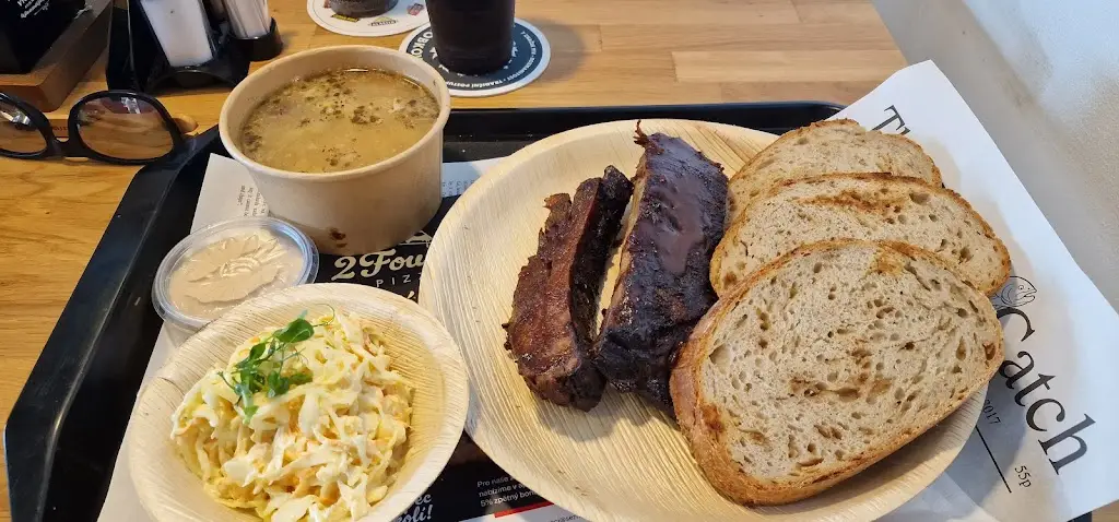 Marek Kubát_2Fousáči bistro_Polička_review