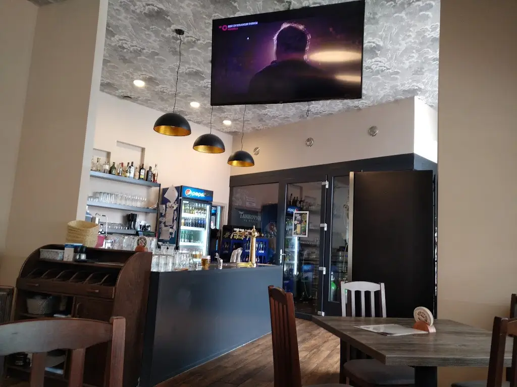 patrik vlk_Tankovna Na Růžku_Milevsko_review