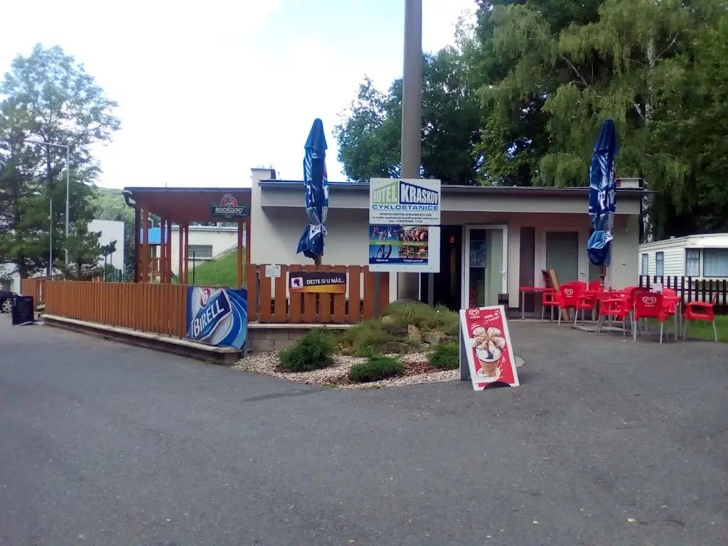 Cyklostanice_Třemošnice_slider_image_1