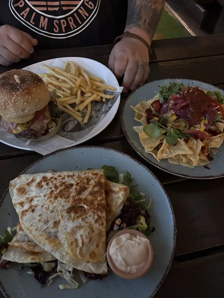 Adele Paul Mottlova_U Kulináře - Tex-Mex Restaurant & Burger bar_Domažlice_review