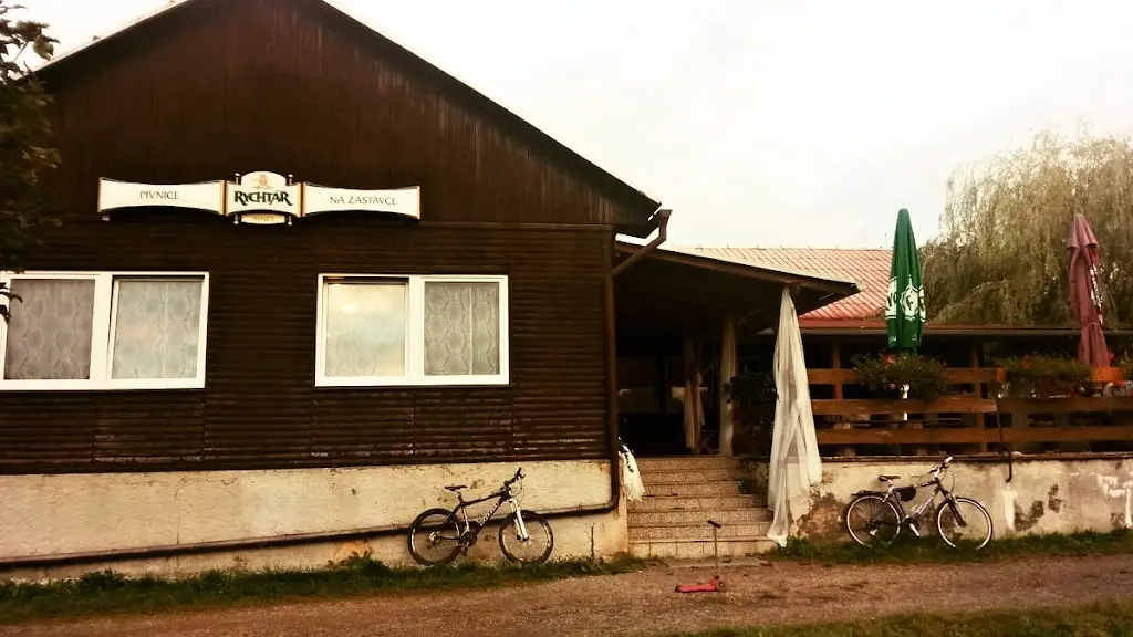 Pivnice Na zastávce_Dobřív_slider_image_2