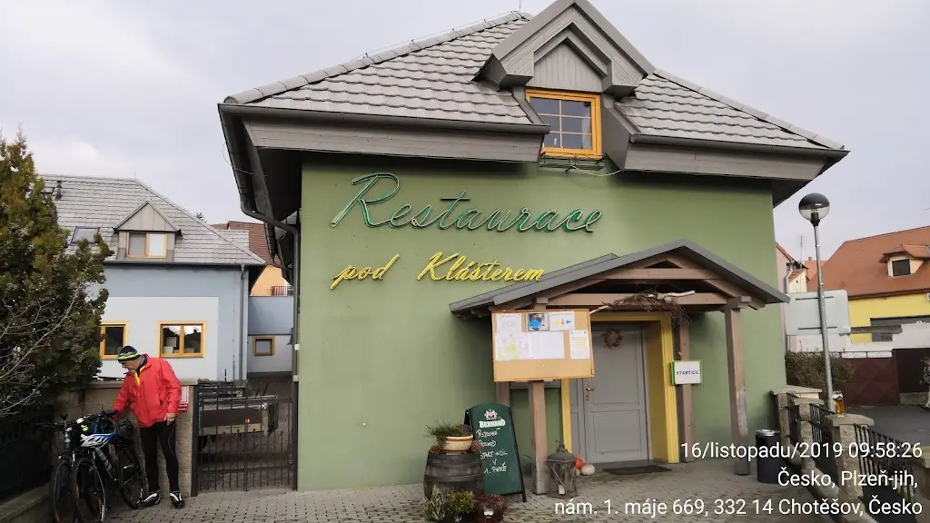 Restaurace Pod Klášterem ristorante a Chotěšov