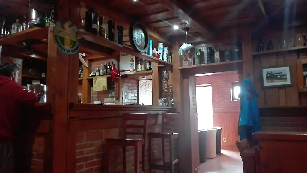 Tavern in the backyard ristorante a Chotěšov