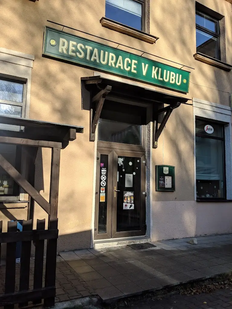 Restaurace V Klubu restaurant in Milevsko