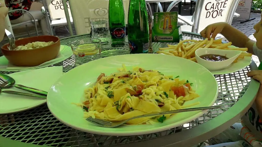 Restaurace V Klubu_Milevsko_slider_image_2