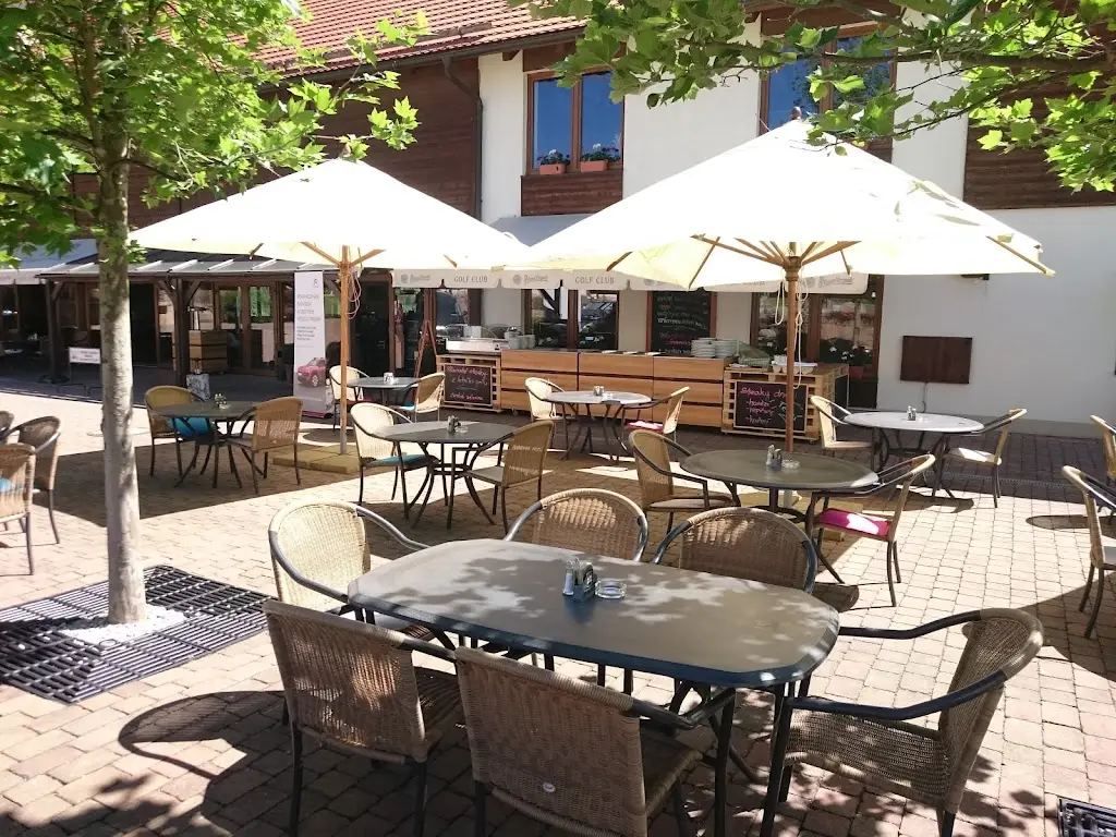 Greensgate Restaurant_Dýšina_slider_image_1