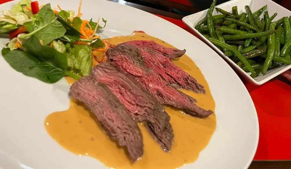 Restaurace Mes Amis Planá_Chodová Planá_slider_image_3