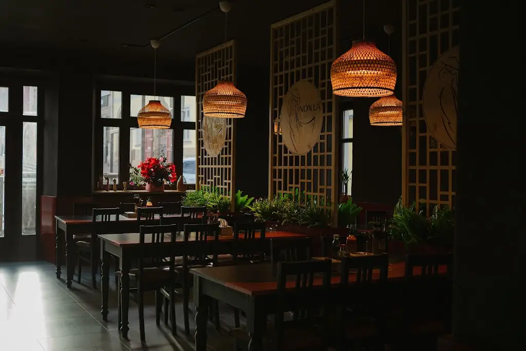 Nón Lá Restaurace restaurant in Žamberk