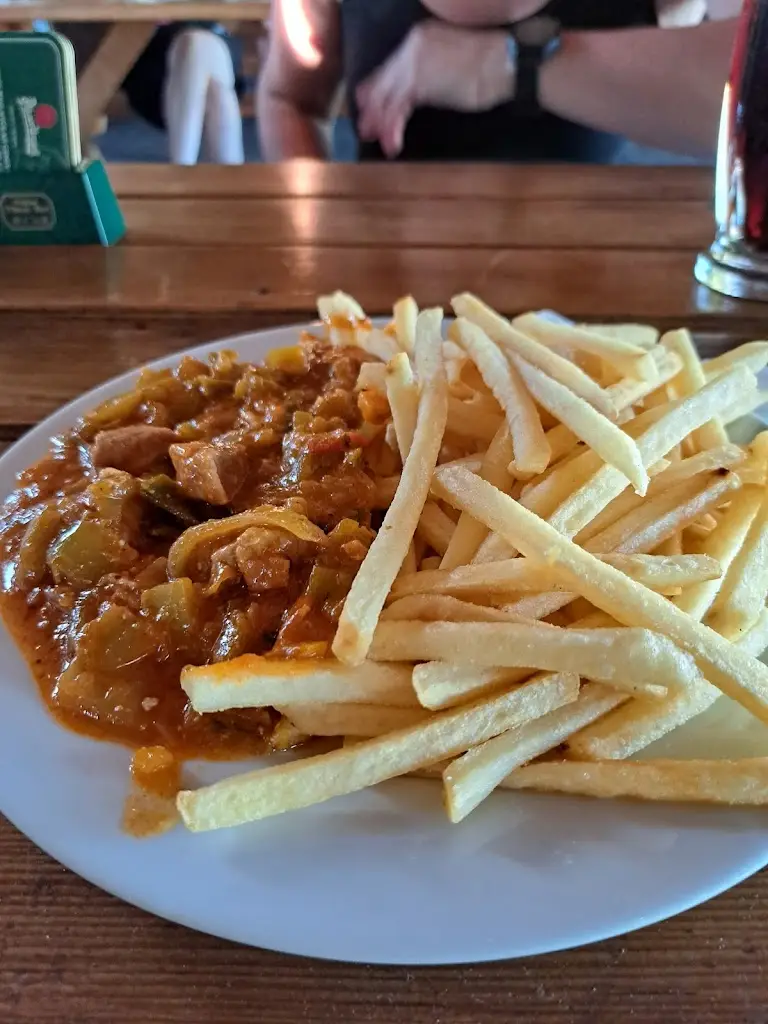 Pavel Dohnal_Občerstvení Na Hřišti_Žamberk_review