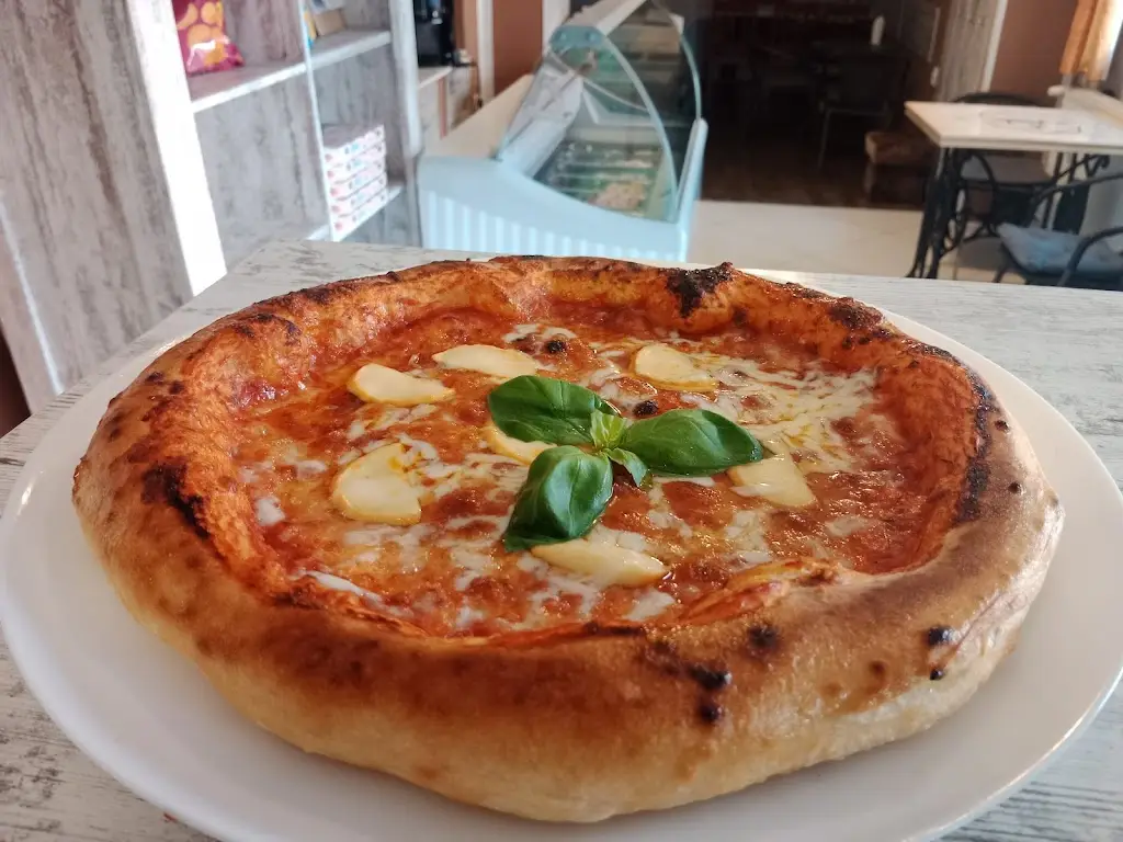 Pizzeria u Zamku_Žamberk_slider_image_3