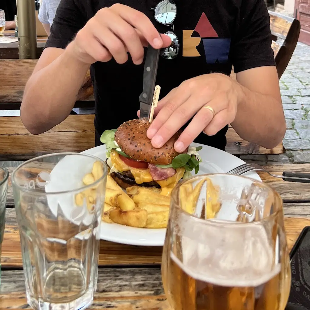 Marta van Velde Klement_Stejk Bejk_Vysoké Mýto_review