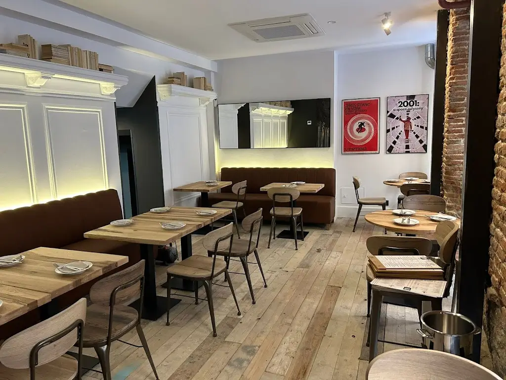 El Sur de Moratín restaurant in Bernartice