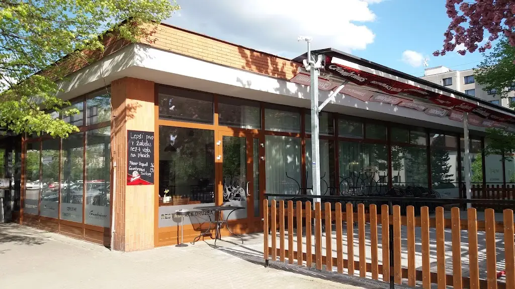 Restaurace Družba_Vysoké Mýto_slider_image_1