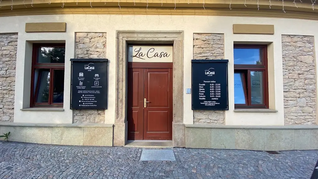 LaCasa vino & caffe restaurant in Vysoké Mýto