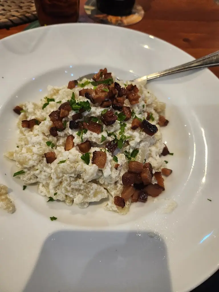 Milan Svarc_Krčma na Kyrově_Hostouň_review