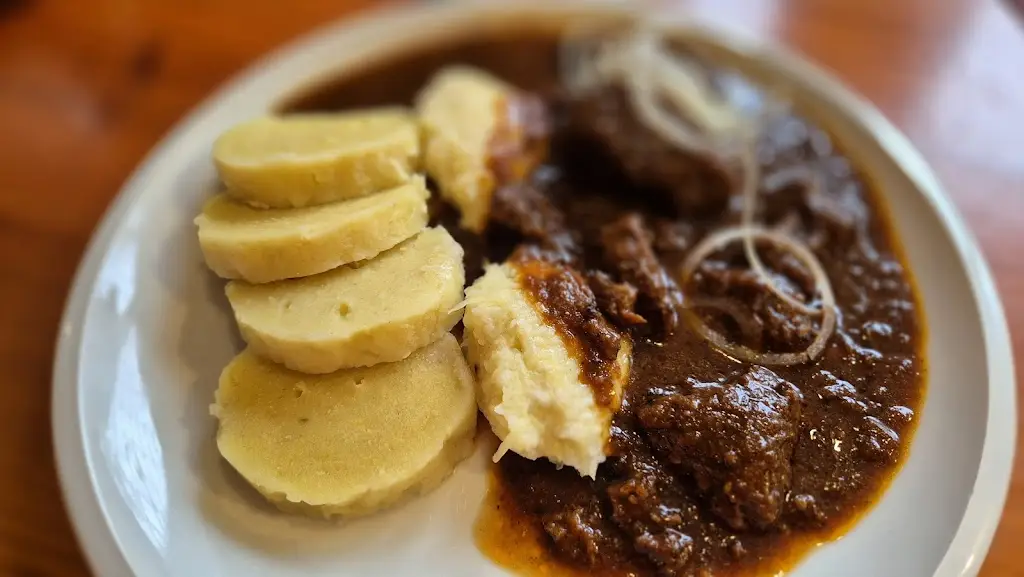 Restaurace Český lev_Hromnice_slider_image_3