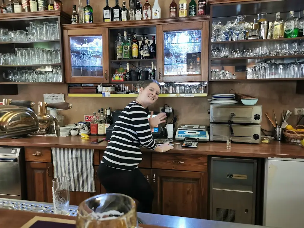 Sportbar Na Růžku_Horní Bříza_slider_image_3