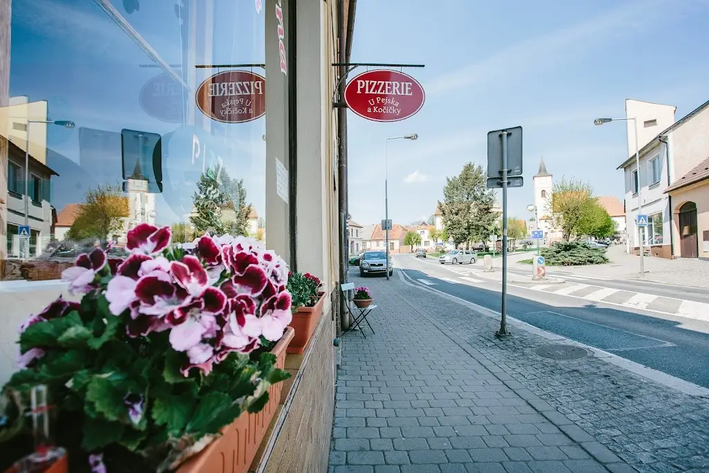 Pizzerie U Pejska a Kočičky Kasejovice_Kasejovice_slider_image_3