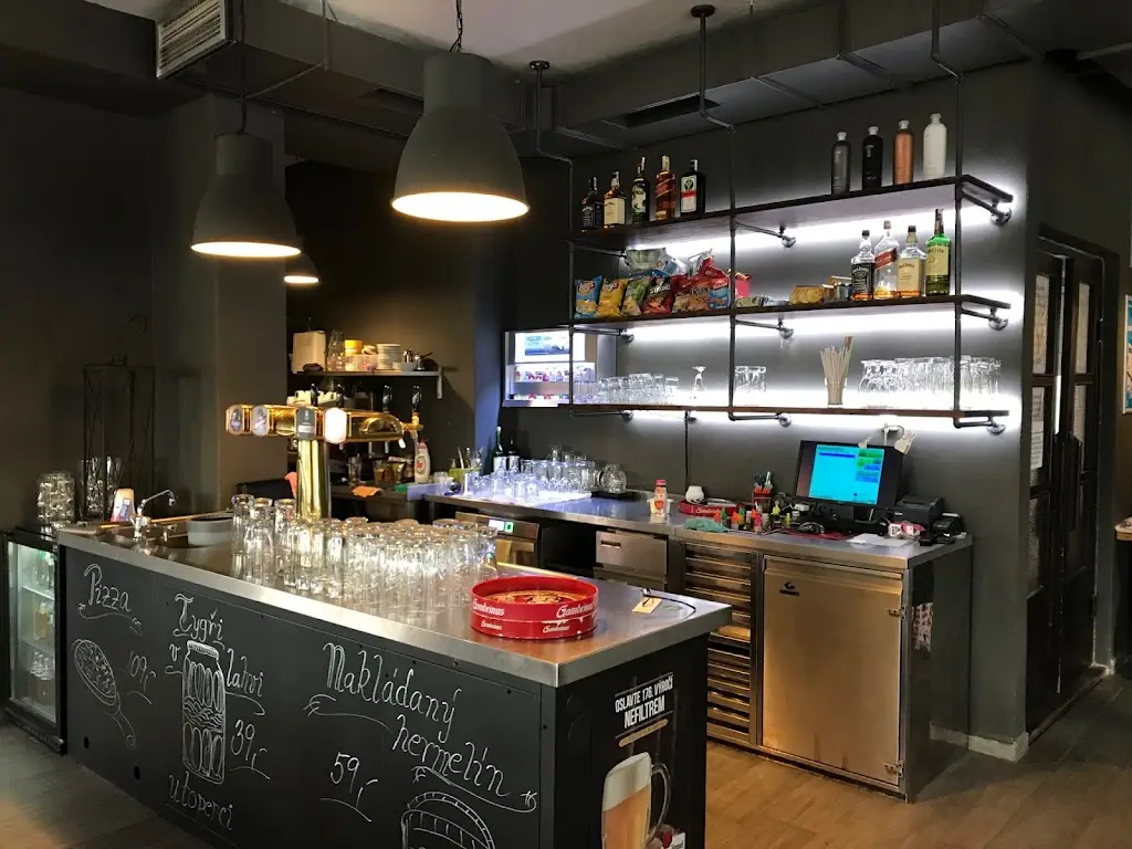 Restaurace U Foksů restaurant in Kaznějov