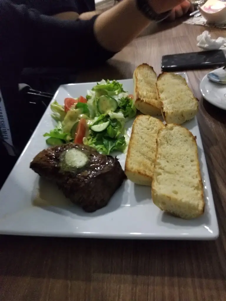 Vidi Alexis_Restaurace Bar Point_Mrákov_review